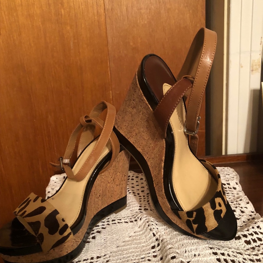 Gianni Bini leopard wedges